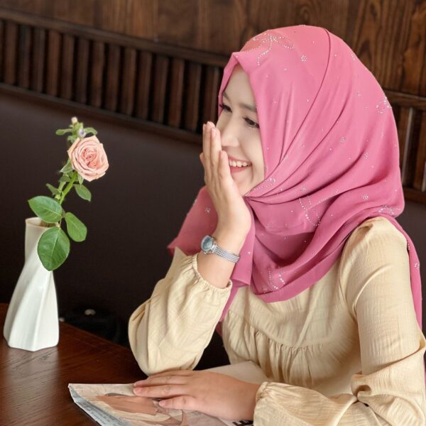 Premium Hijab - Soft Chiffon with Rhinestone Bow
