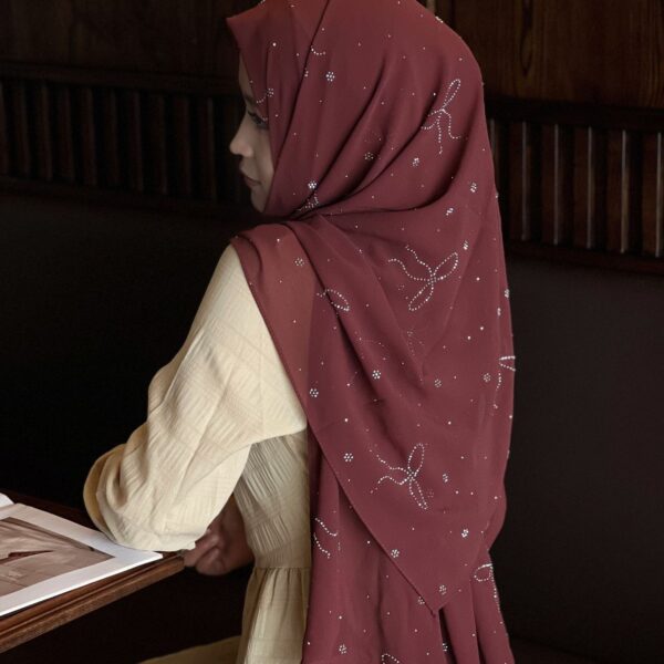 Eleganthiffon Hijab with Rhinestone Detailing - Burgundy