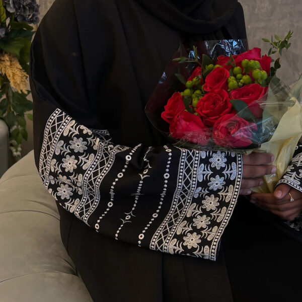 Black Embroidered Open Abaya - Elegant Sophistication for Devout Occasions