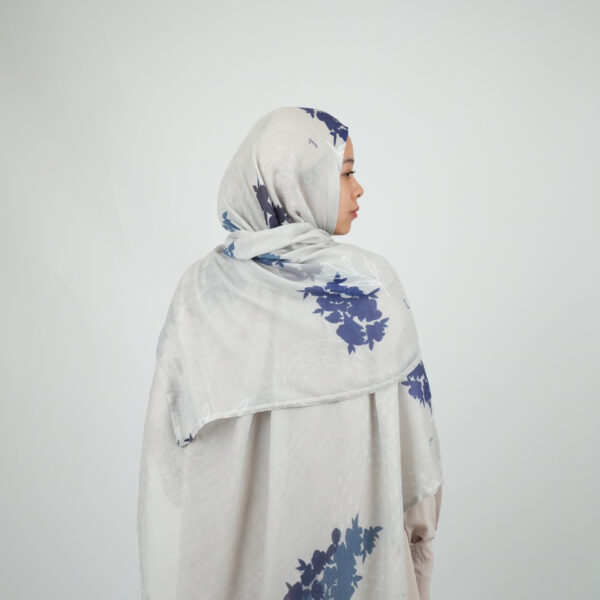Elegant Printed Modal Viscose Hijab - Soft & Skin-Friendly