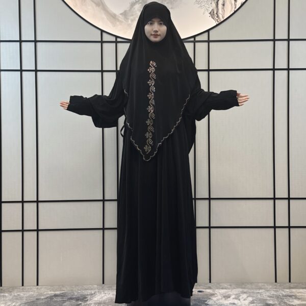 One-Size Hooded Abaya Dress - Elegance & Comfort