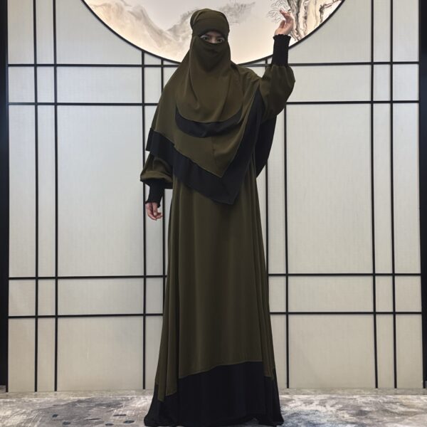 Modest Elegant One-Size Plus Long Sleeve Three-Piece Set